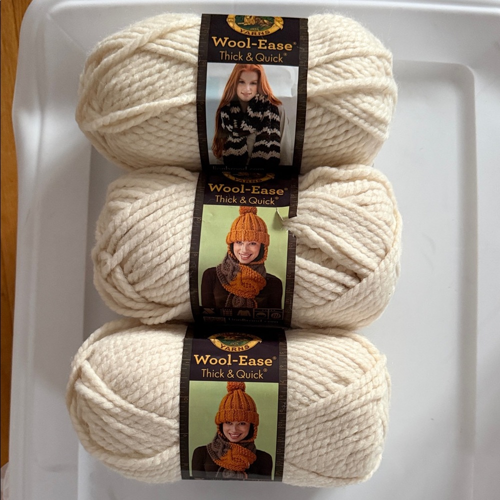 LionBrand Wool Ease
Thick&Quick
Size 6 oz each
Color: Fisherman
NWT
3 pk